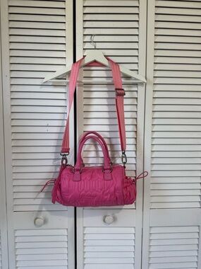 Y2K VINTAGE Juicy Couture Hot Pink Quilted Barrel Satchel with Adjustable Strap